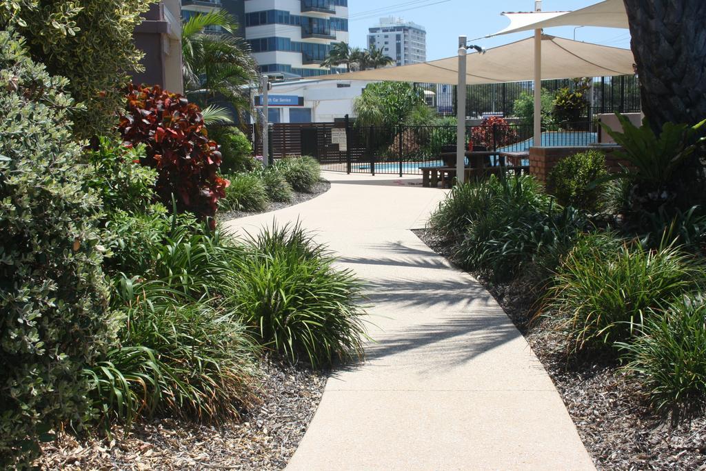 Mylos Holiday Apartments Alexandra Headland Exterior foto